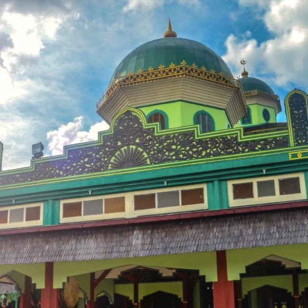 artikel mustaka Masjid Jami Sungai Jingah Banjarmasin