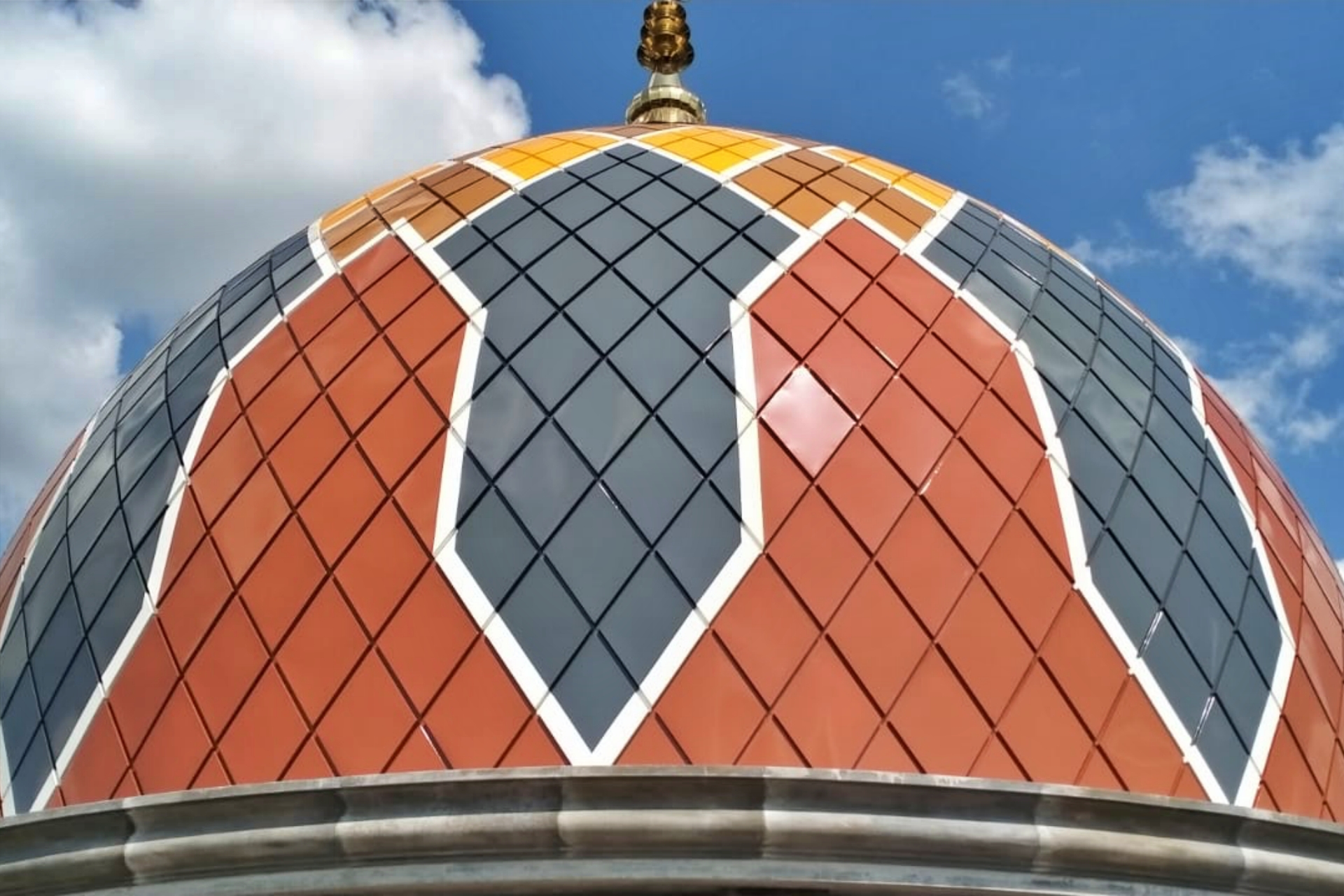 KUBAHSTAINLESSMUSTAKA